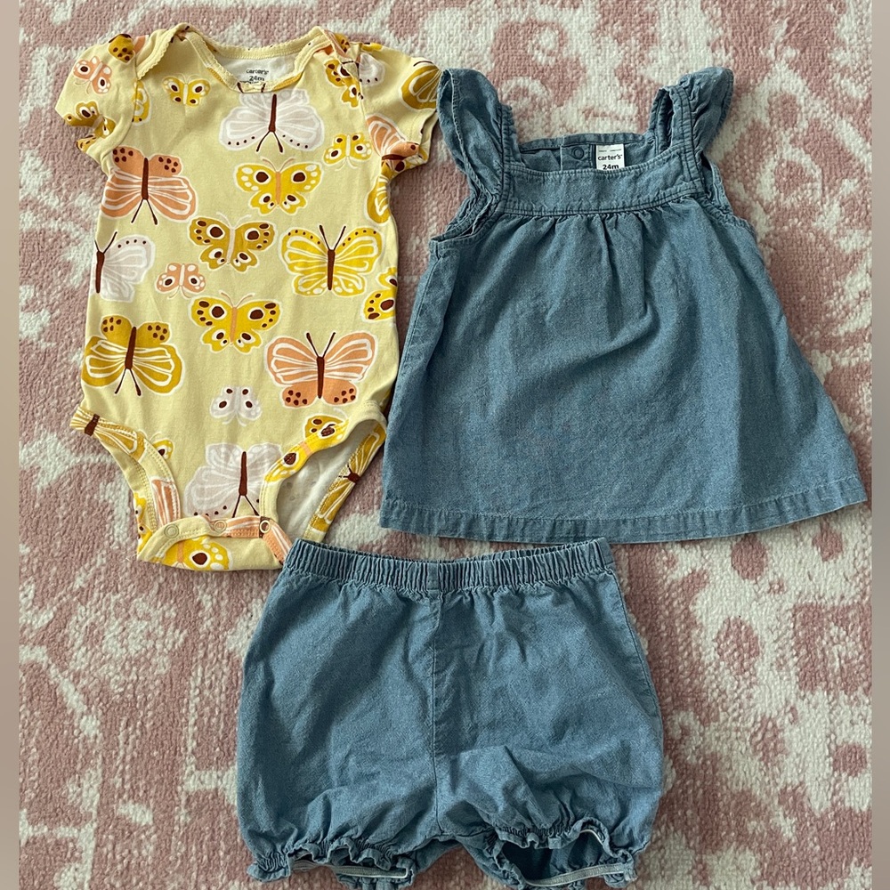 GUC - Carter's Baby Girl's 3-Piece Butterfly/Chambray Set for Girls